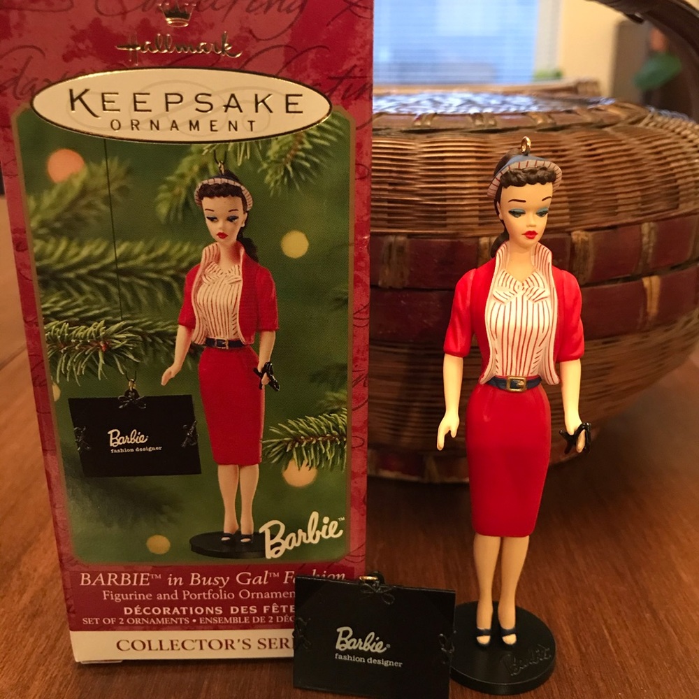 2001 Hallmark Barbie Ornament Busy Gal Fashion